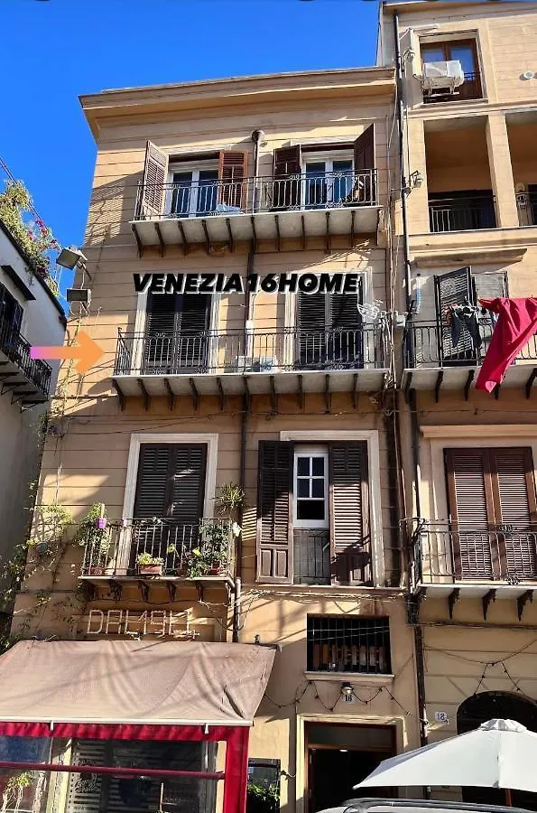 Venezia16Home Palermo Italia